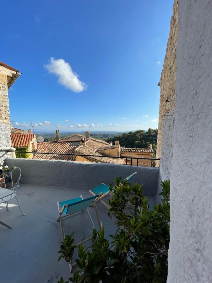 Carpe Diem Tourrettes-sur-Loup Bagian luar foto