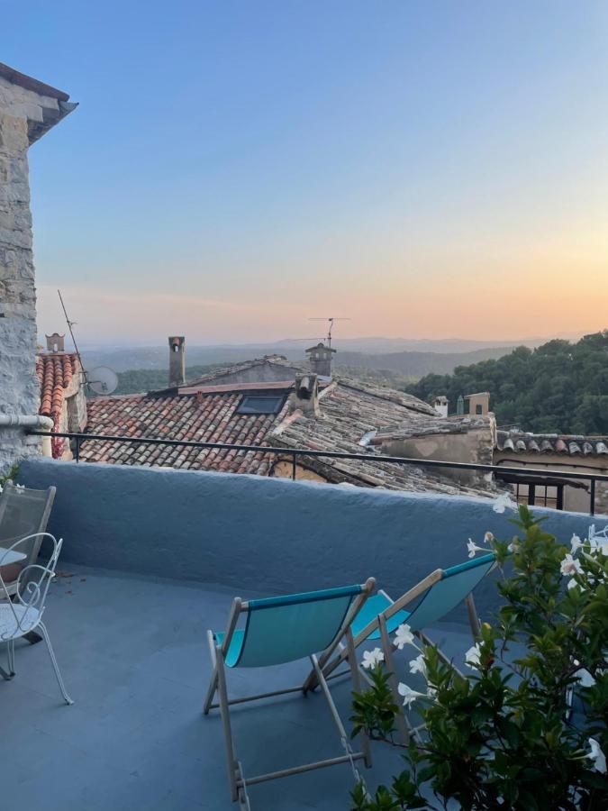 Carpe Diem Tourrettes-sur-Loup Bagian luar foto
