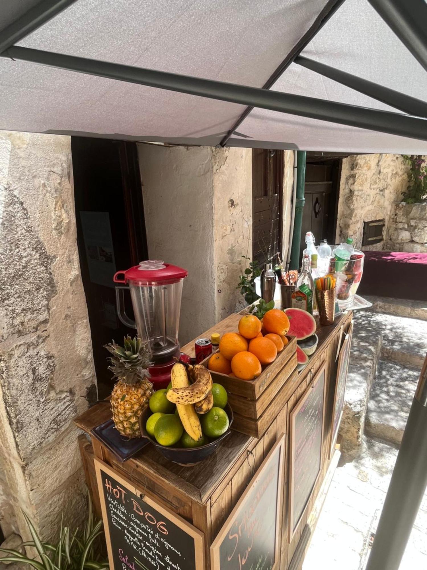 Carpe Diem Tourrettes-sur-Loup Bagian luar foto