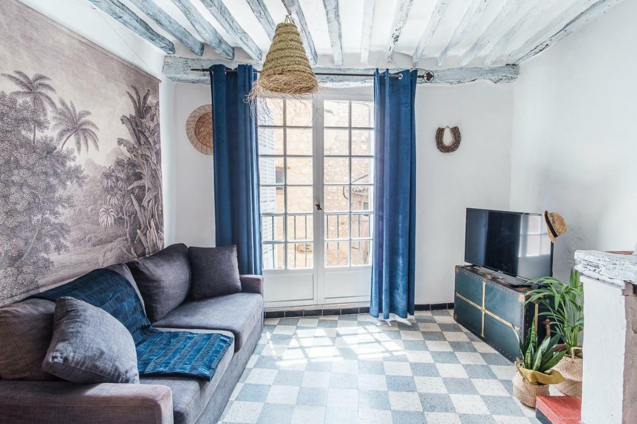 Carpe Diem Tourrettes-sur-Loup Bagian luar foto